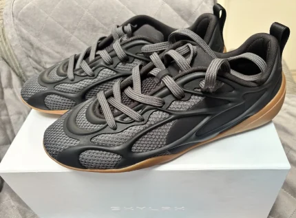 Justin Bieber SKYLRK Matterdaddies Color SMOKE Size 9 Code SLF01410149 Brand New